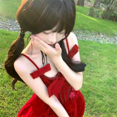 香闺春暖